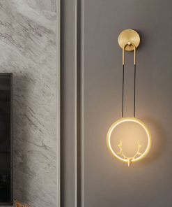 Đèn tường bằng đồng decor đầu hươu ấn tượng FLM515